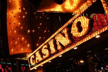 Payout table and hand ranking chart for Casino Hold'em on petanitoto